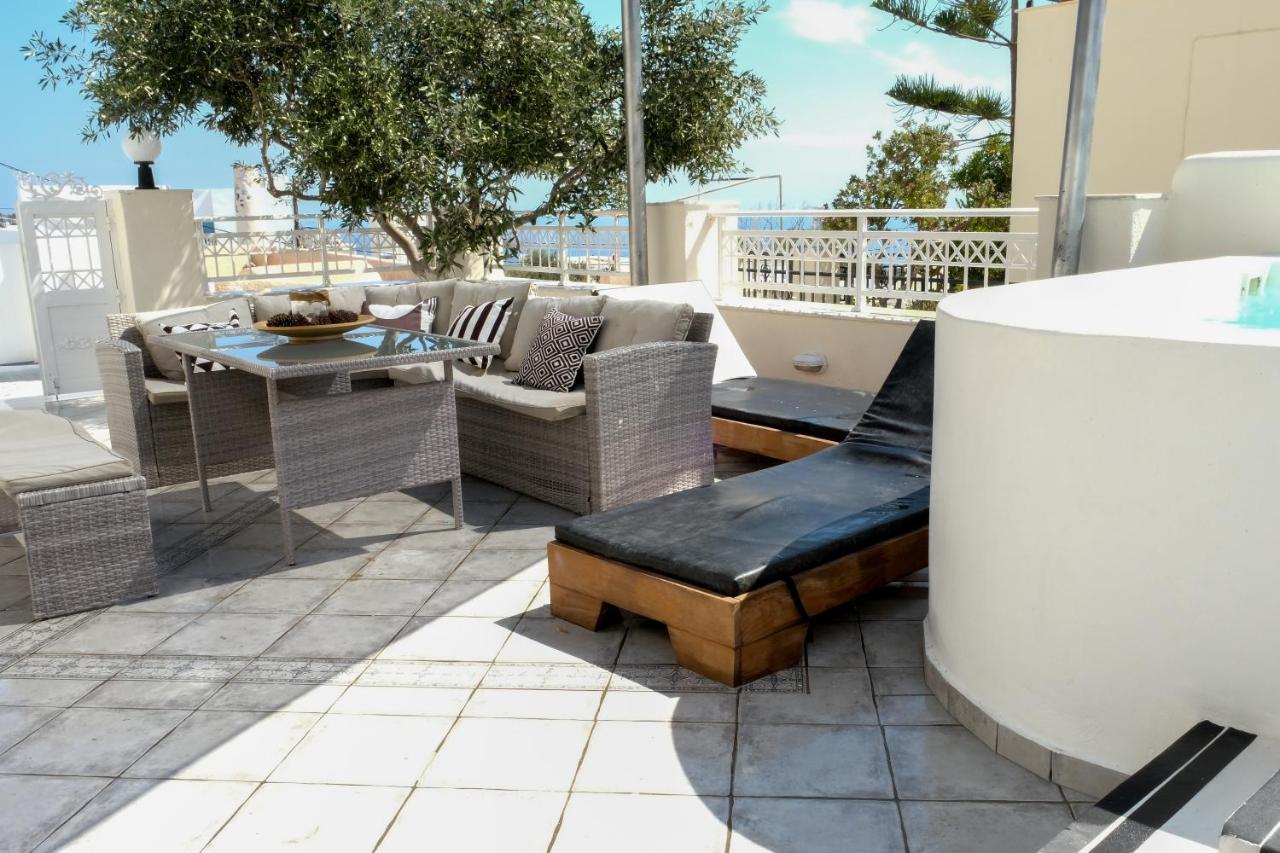 Residence By Georgia Studios Fira (Santorini) Exterior foto