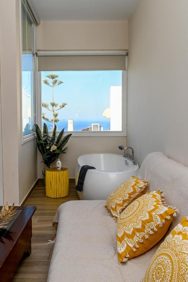 Residence By Georgia Studios Fira (Santorini) Exterior foto