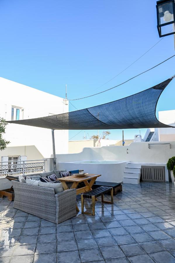 Residence By Georgia Studios Fira (Santorini) Exterior foto