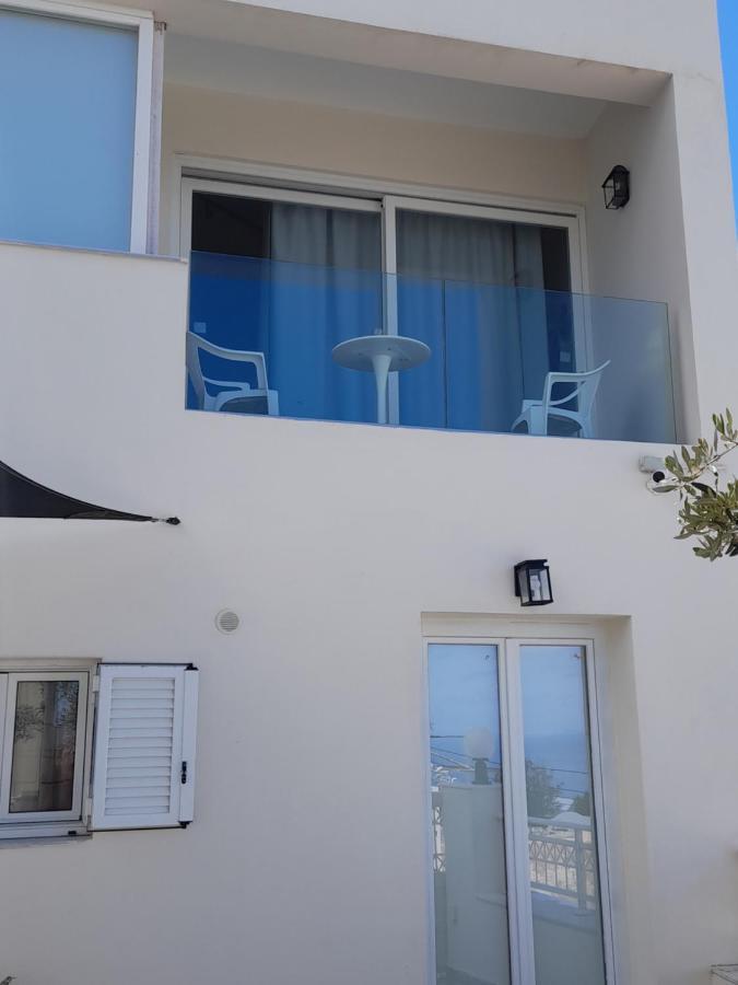 Residence By Georgia Studios Fira (Santorini) Exterior foto